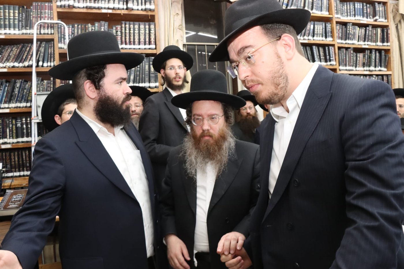 עצרת מחאה בכולל חזון איש בבני ברק