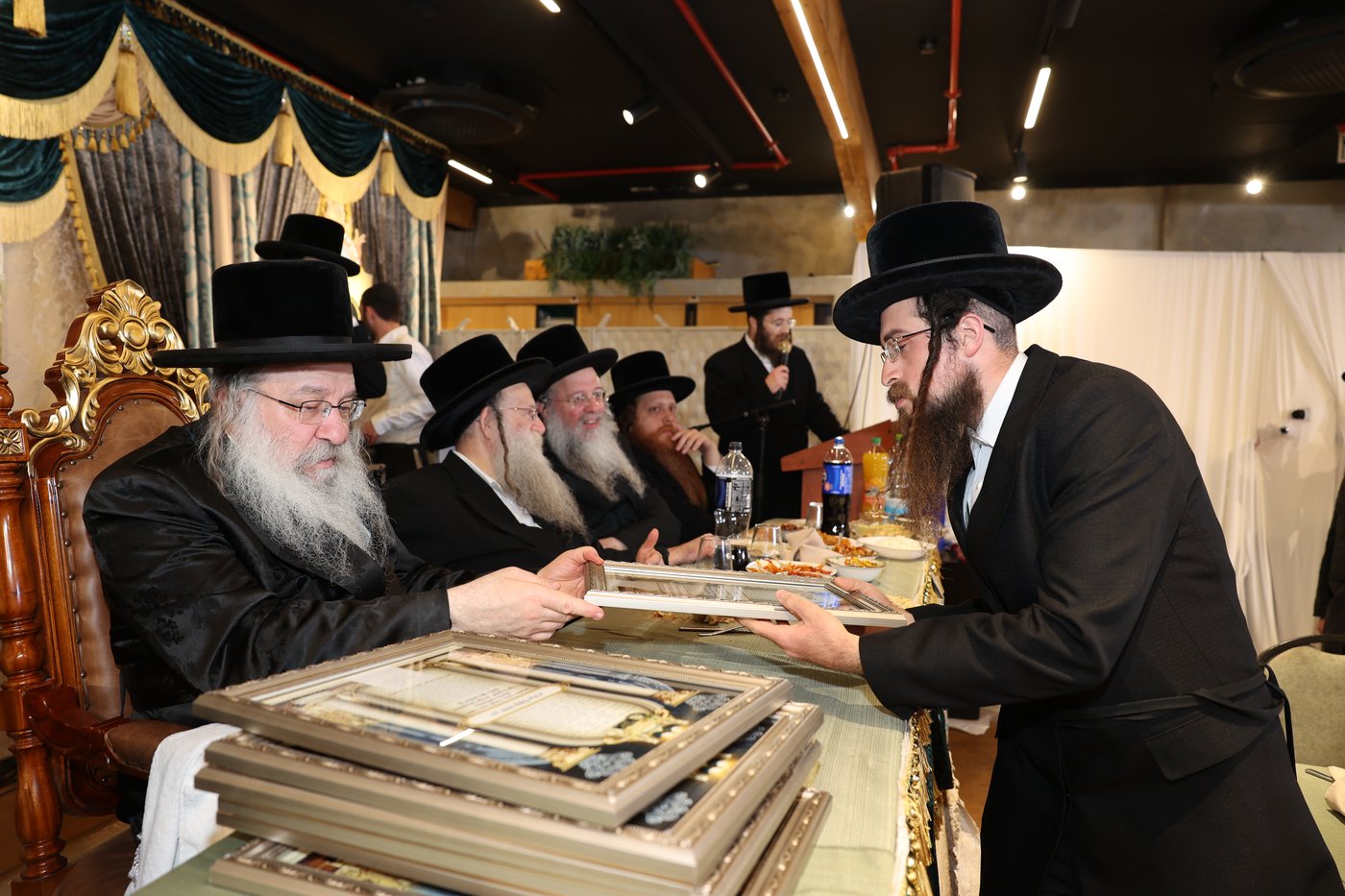 מעמד כבוד התורה בנדבורנה
