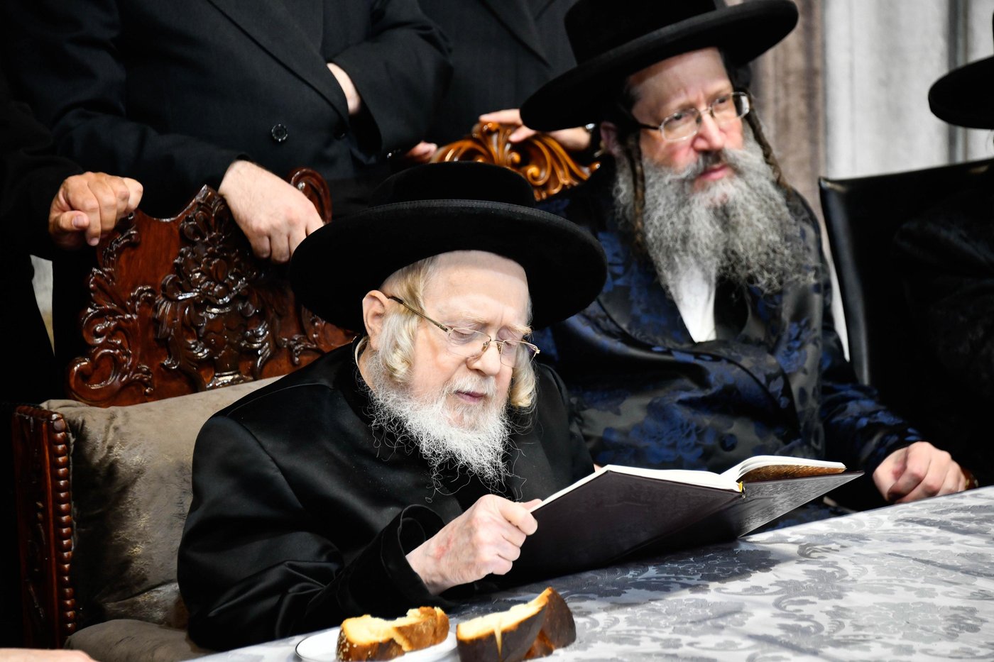 הילולא קדישא בקרעטשניף