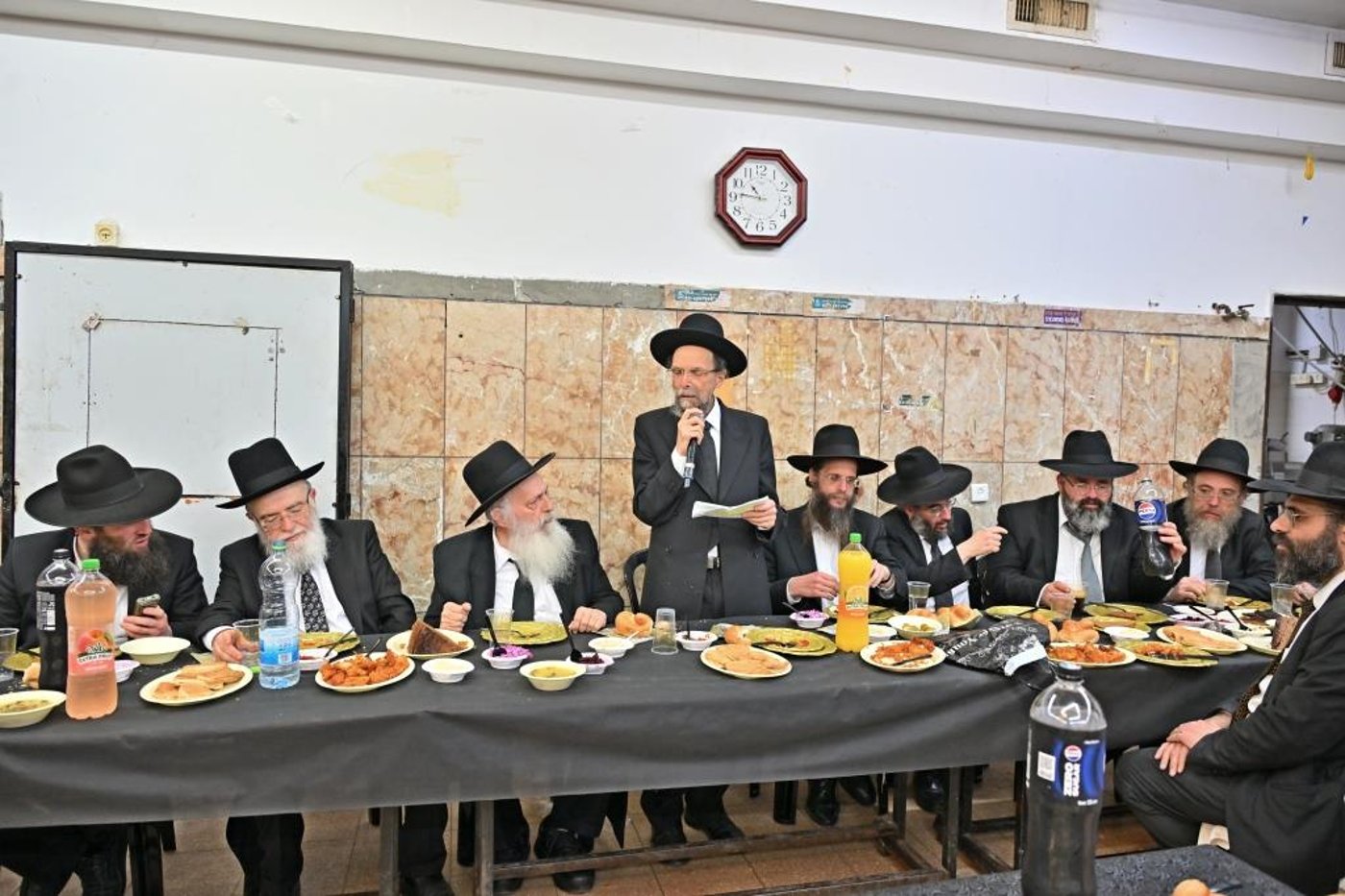 מעמד הכסת ספר תורה להיכל ישיבת הגרי"ש לצעירים