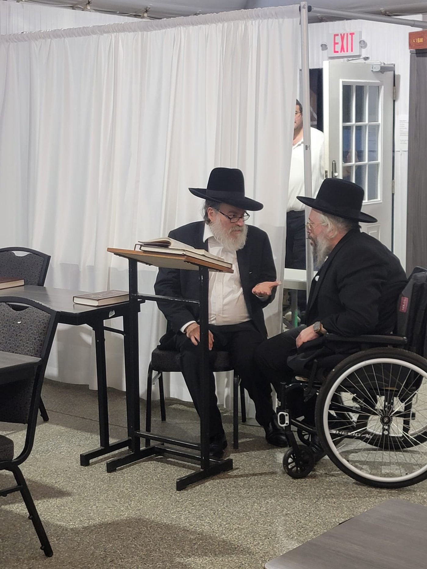 הגה"צ רבי מיכאל בורנשטיין, במסע חיזוק בארה"ב 
