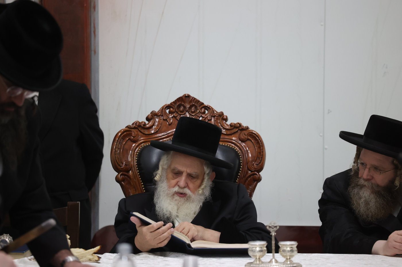הילולא קדישא בקאסוב ויז'ניץ