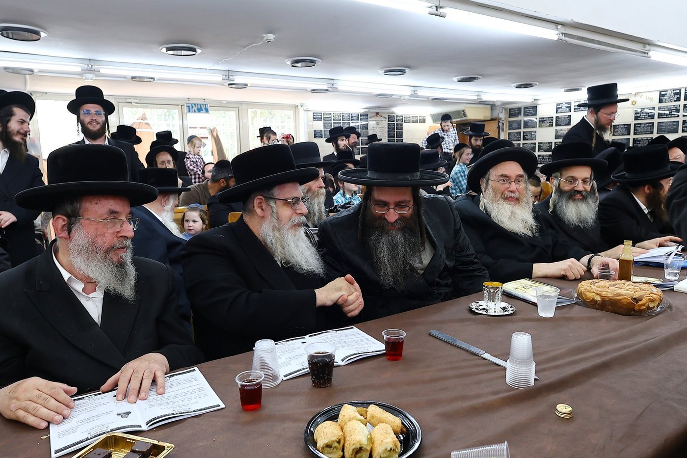 חומש סעודה בת"ת 'דרכי אבות' צאנז בחיפה