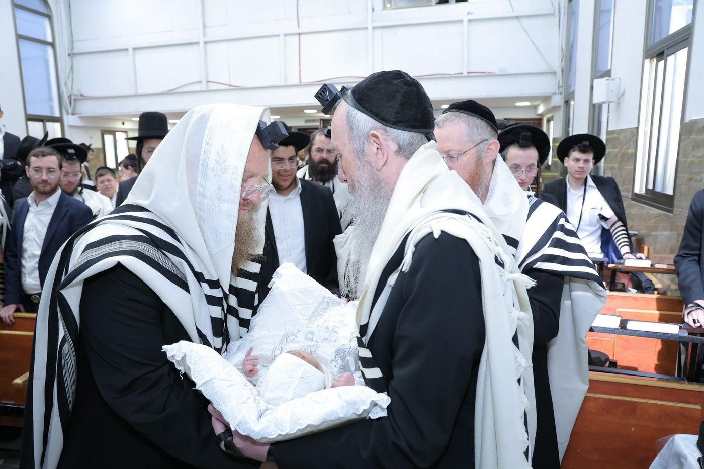 שמחת הברית לנין הגר"מ שטרנבוך