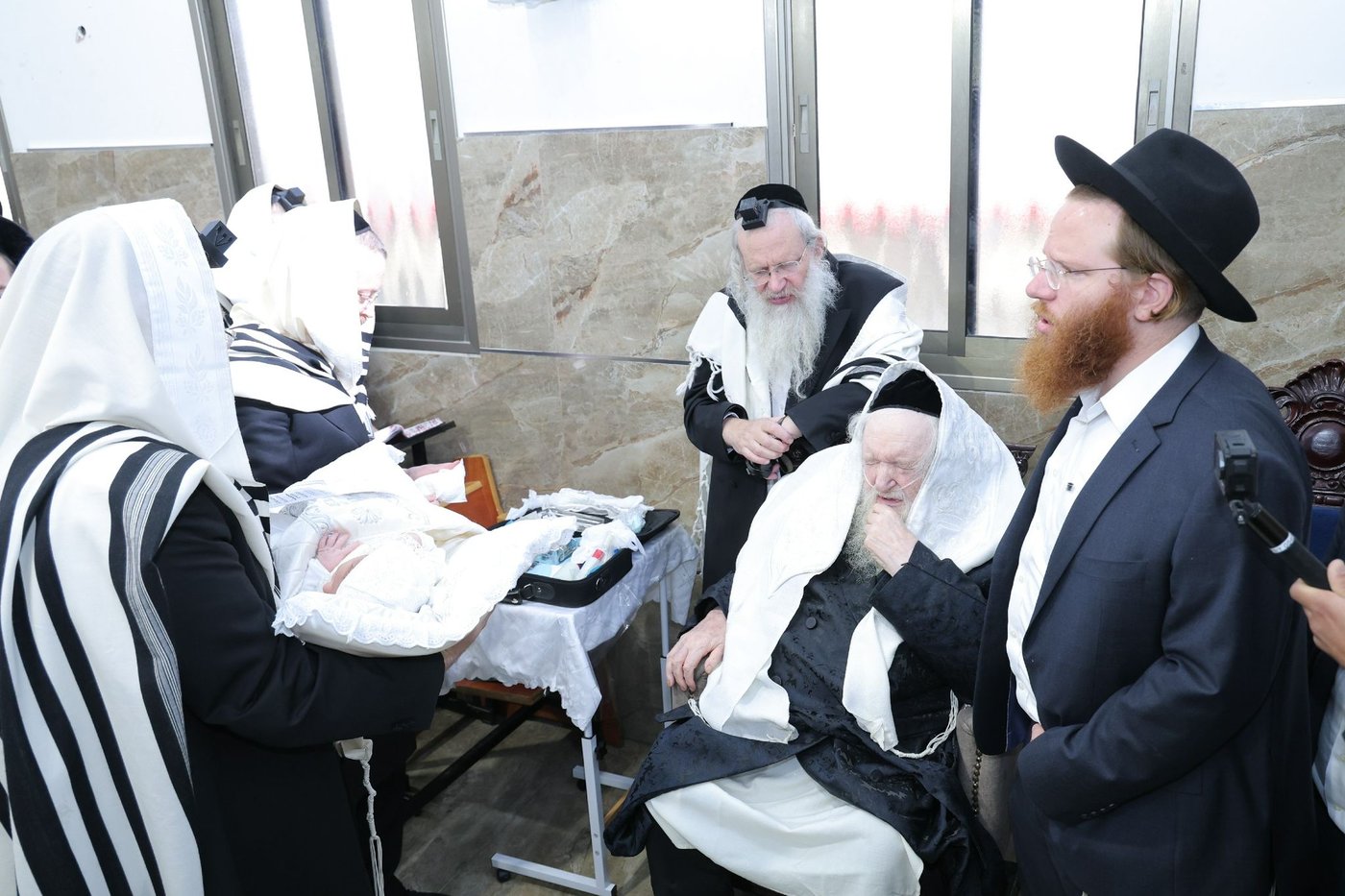 שמחת הברית לנין הגר"מ שטרנבוך