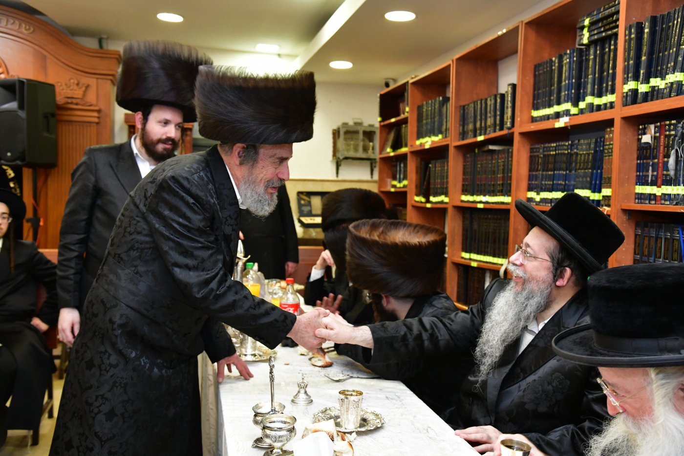 הכנסת ספר תורה לביהמ"ד 'שבט הלוי' באלעד