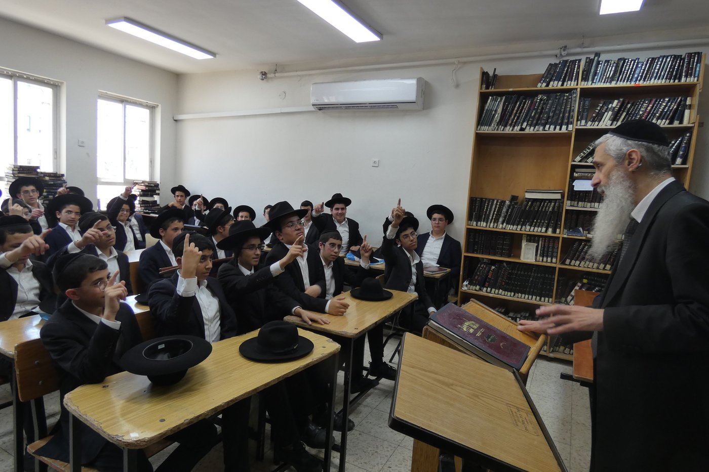 מבחן מסכת סוכה ב'יקירי ירושלים'