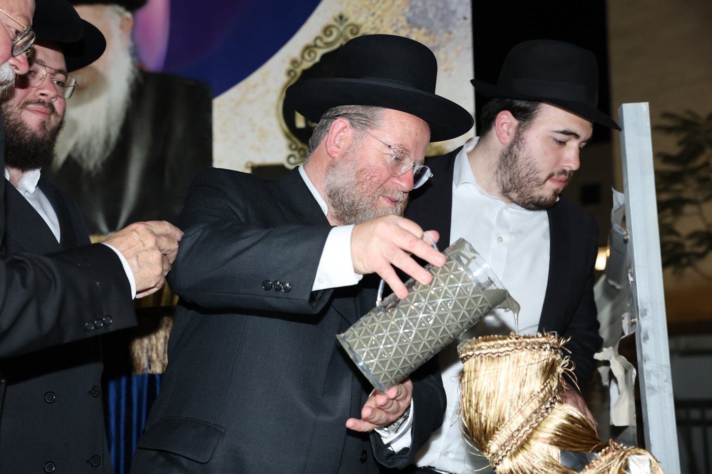 הנחת אבן הפינה לקהילת הגר"ש אלתר בבית שמש