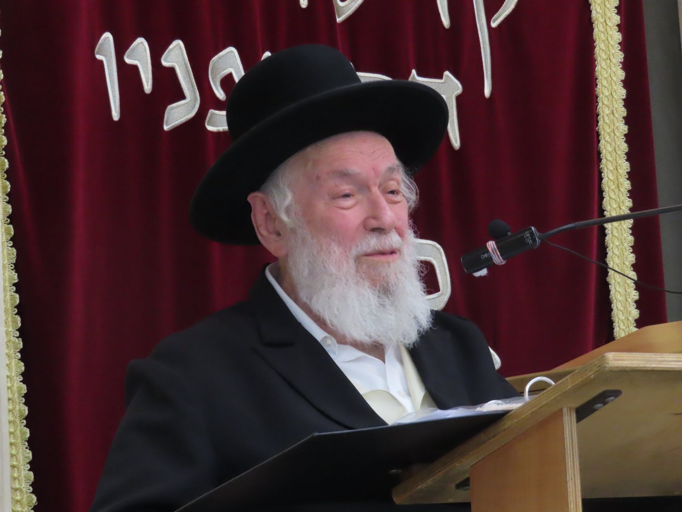הילולת הגרי"ש אלישיב זצוק"ל אצל חתנו הגר"י זילברשטיין 