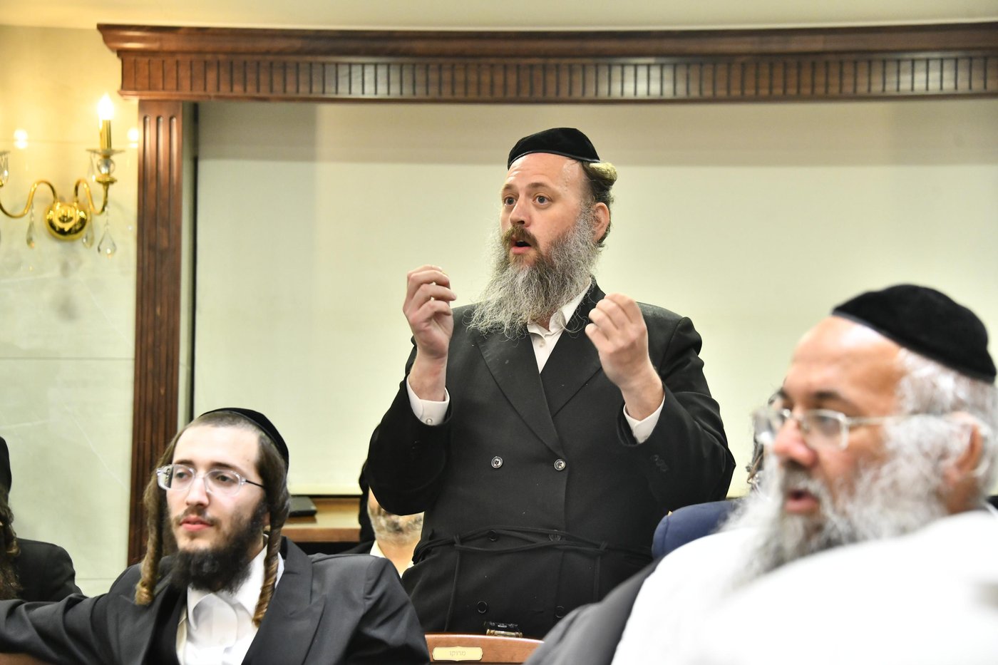 כינוס היכל המשפט באלעד
