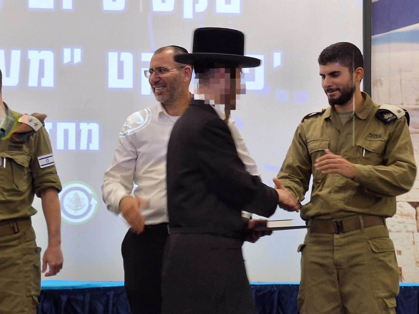 הרב לייבל למתגייסים החרדים: ״חשוב שלא תפסידו יום של לימוד גם בצבא״