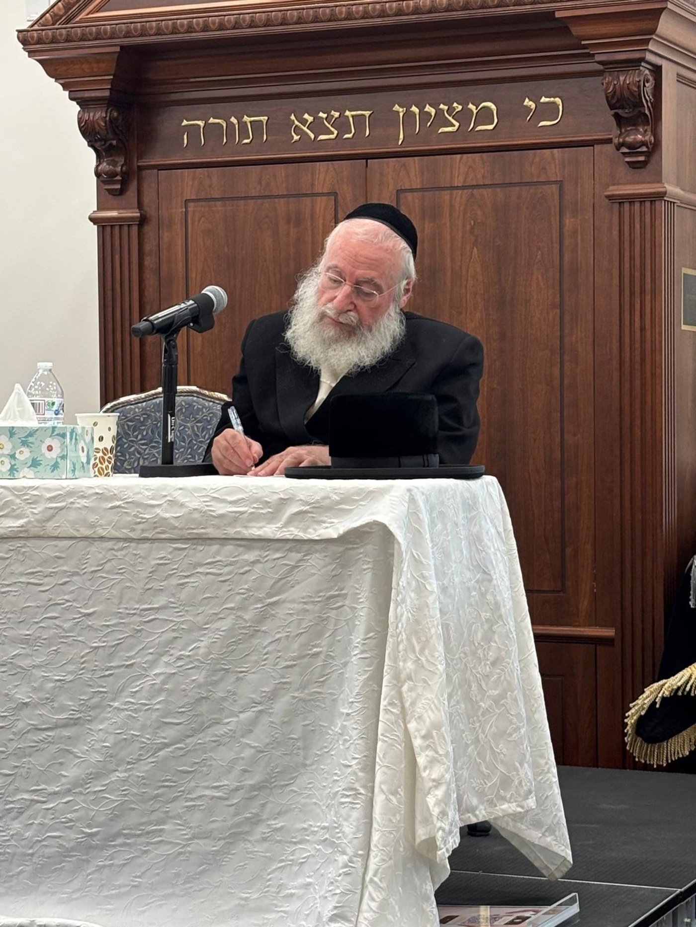 הביקור של הגר"א וויס בארה"ב