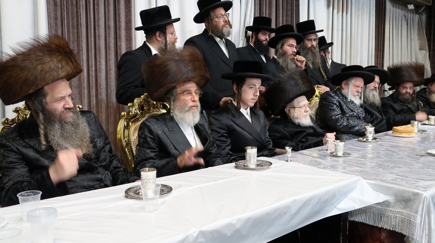 שמחת בית קרעטשניף - תוא"י - קאלוב - ספינקא י-ם