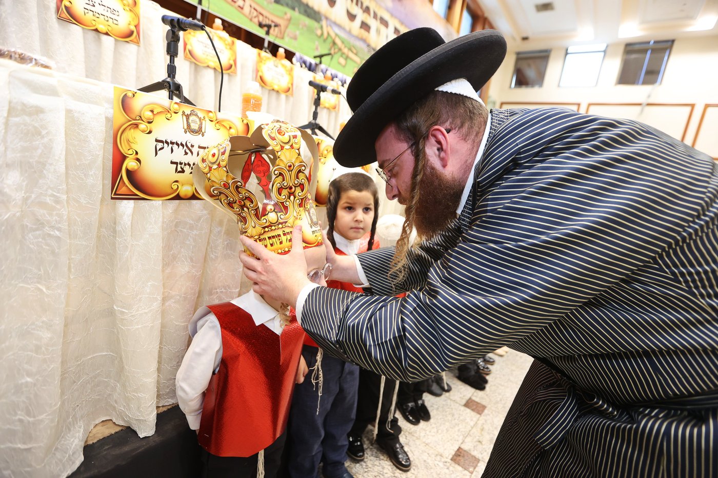 מסיבת חומש בת"ת תולדות אברהם יצחק בבית שמש