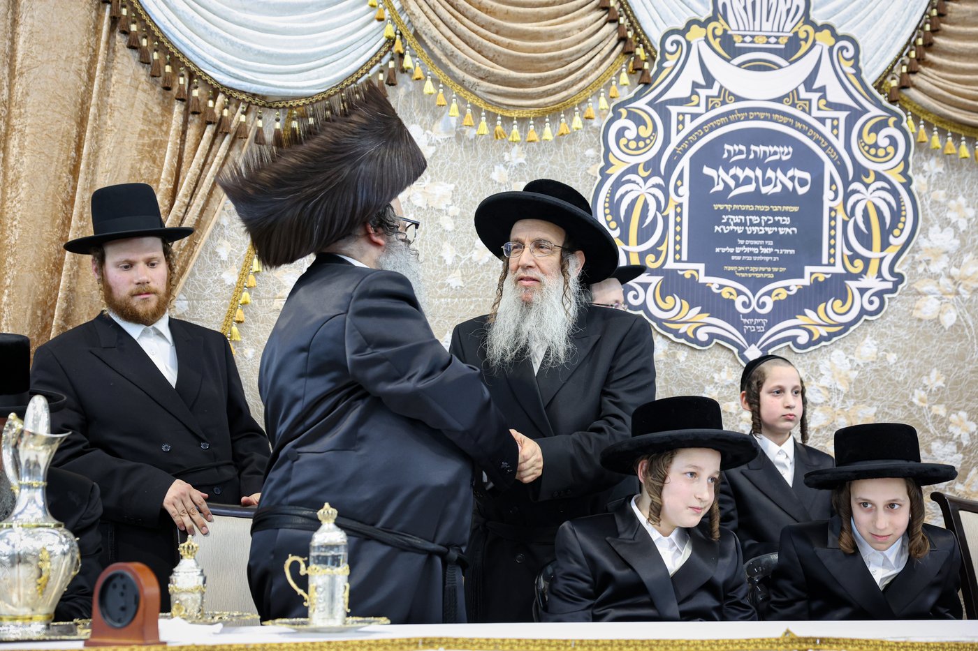 שמחת הבר מצווה לתאומים מסאטמר