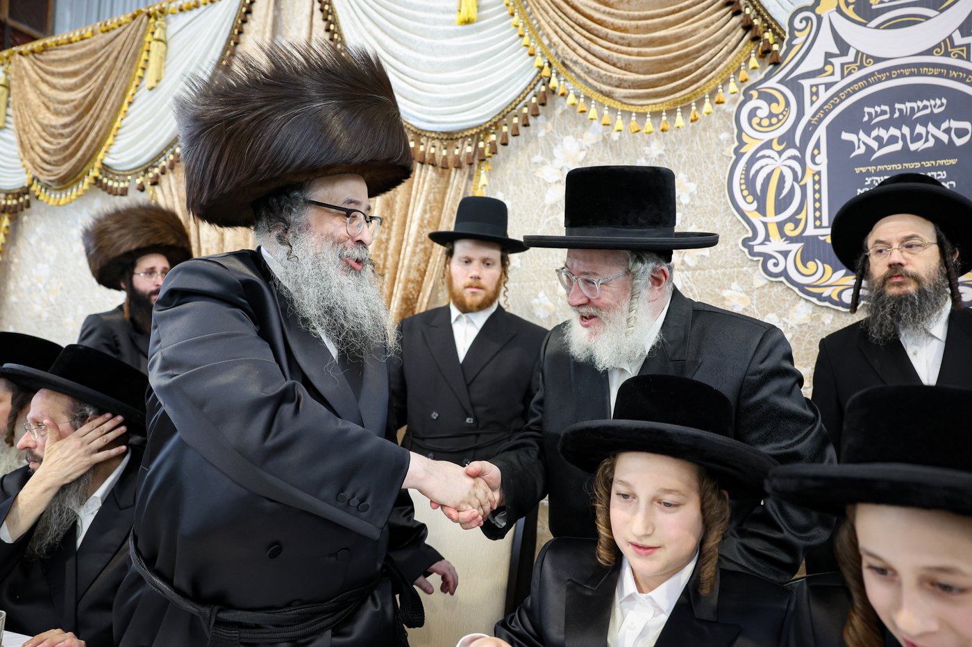 שמחת הבר מצווה לתאומים מסאטמר