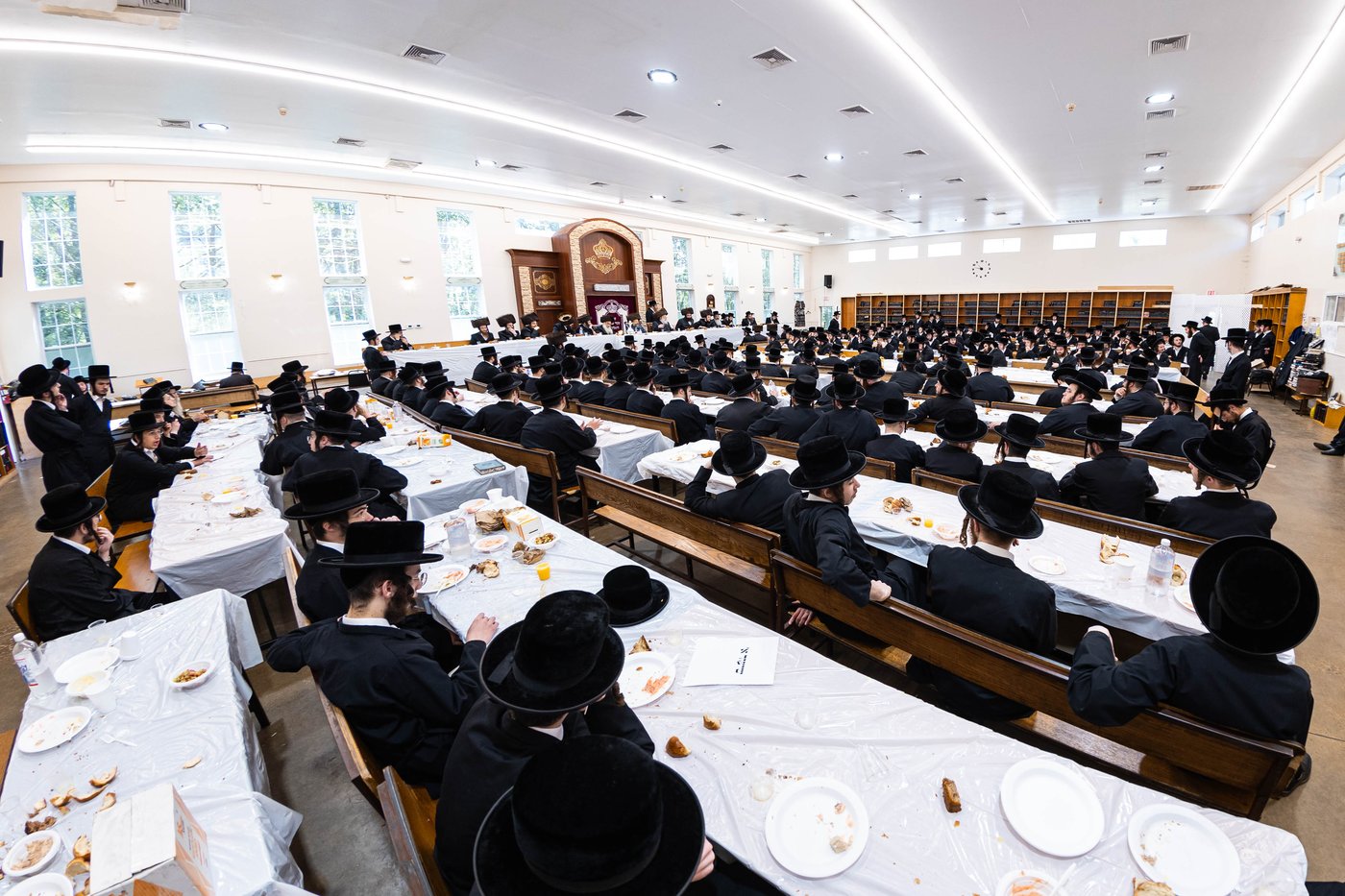 שמחת הברית לנין האדמו"ר מבאבוב 45