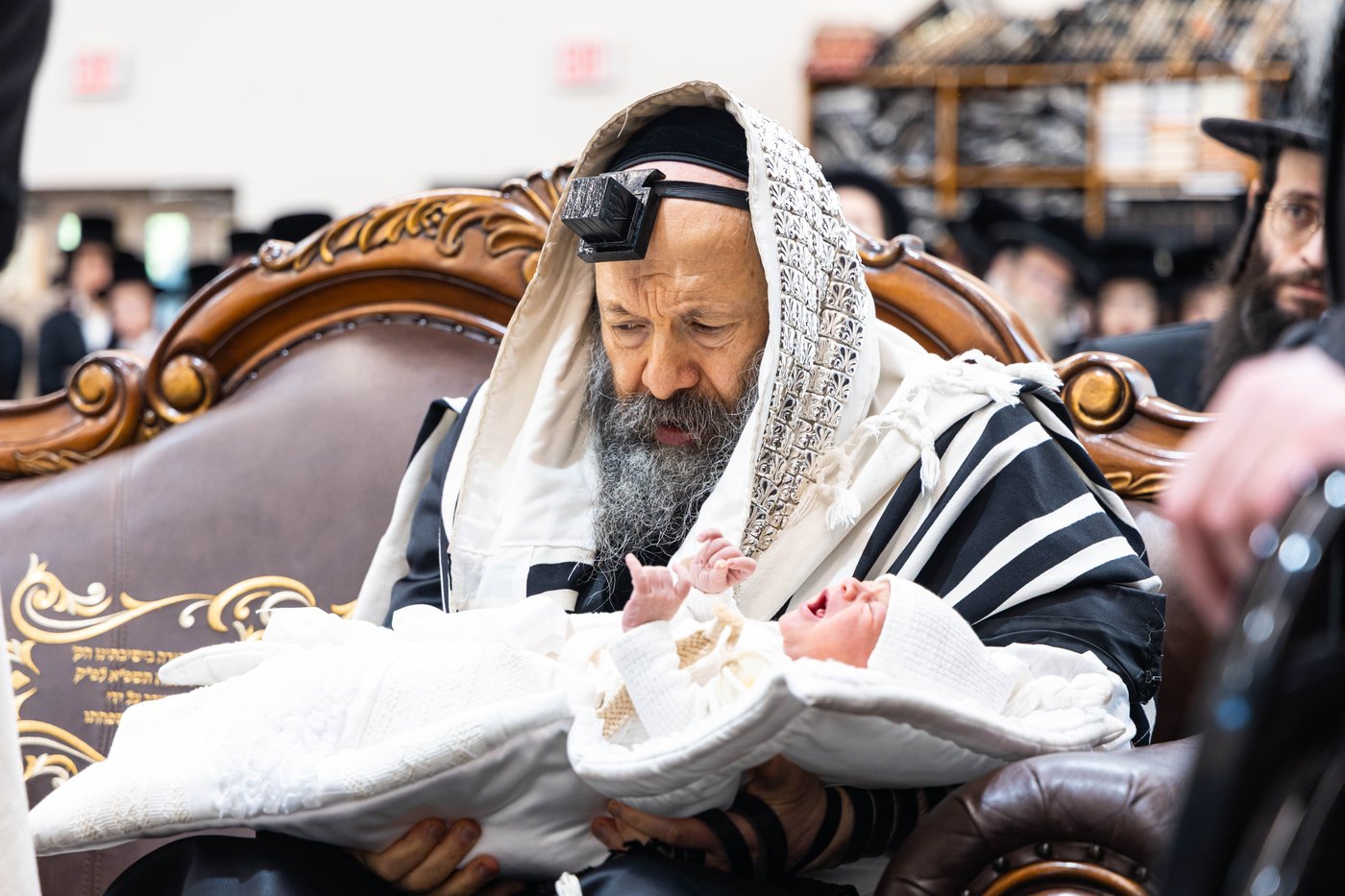 שמחת הברית לנין האדמו"ר מבאבוב 45