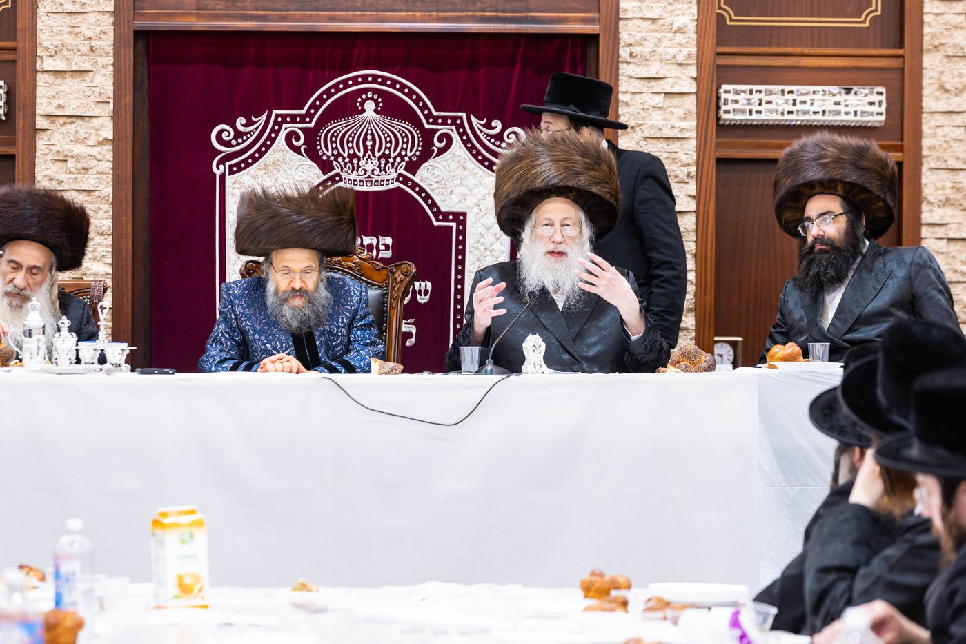שמחת הברית לנין האדמו"ר מבאבוב 45