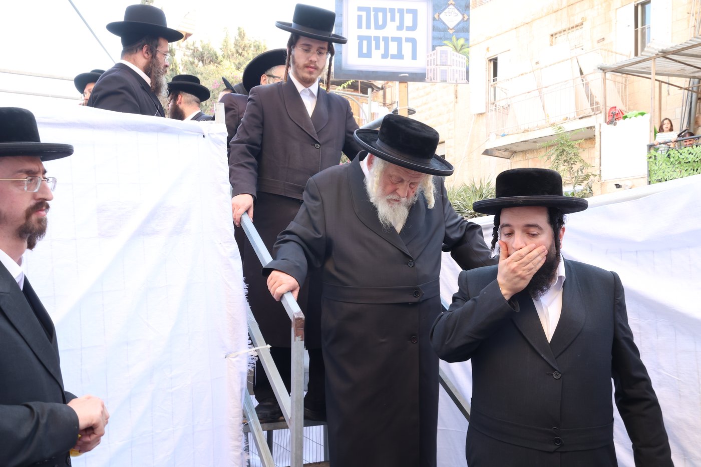 הנחת אבן הפינה בסאטמר ירושלים