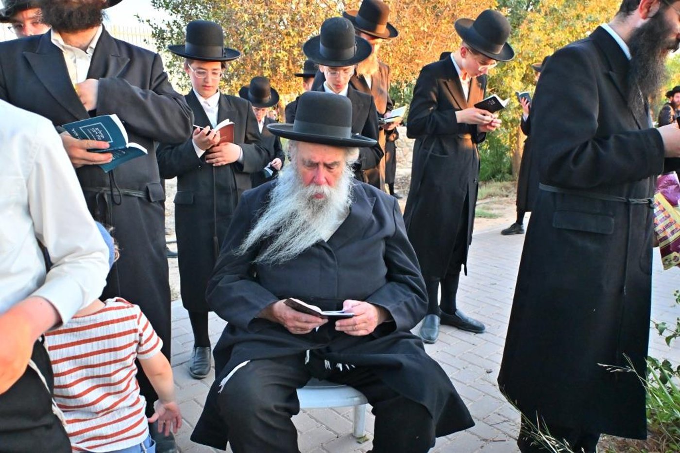 עצרת תפילה לביטול גזירת הגיוס בערד
