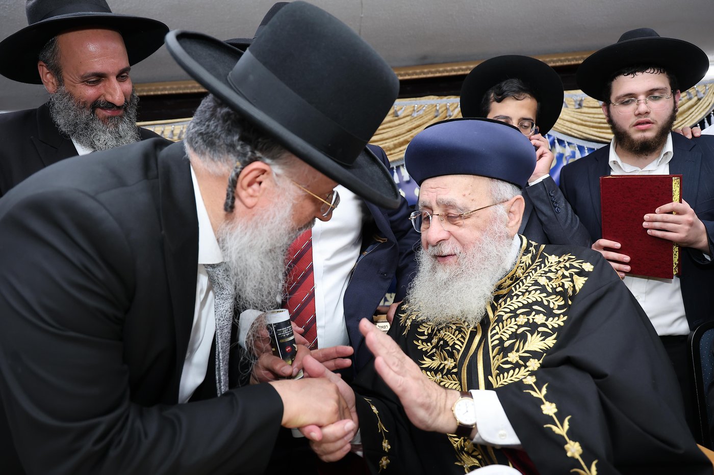 הראשל"צ הגר"י יוסף בשיחה בביהמ"ד 'ישועה ליהודה'
