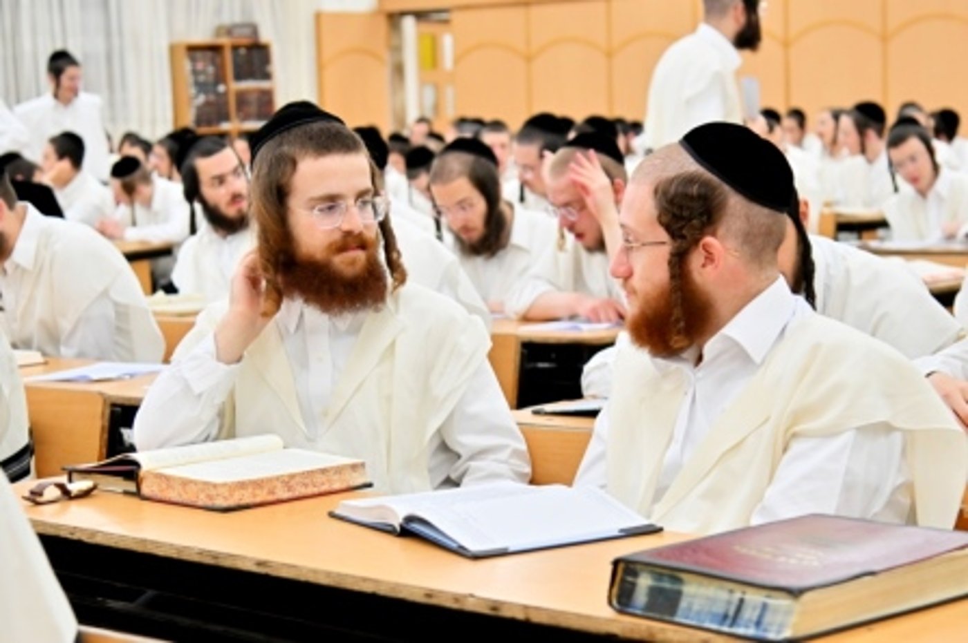 פתיחת הזמן בישיבת המתמידים