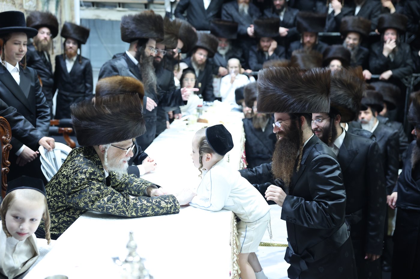 שמחת בר המצווה לנכדי האדמו"רים מסערט ויז'ניץ ומודז'יץ