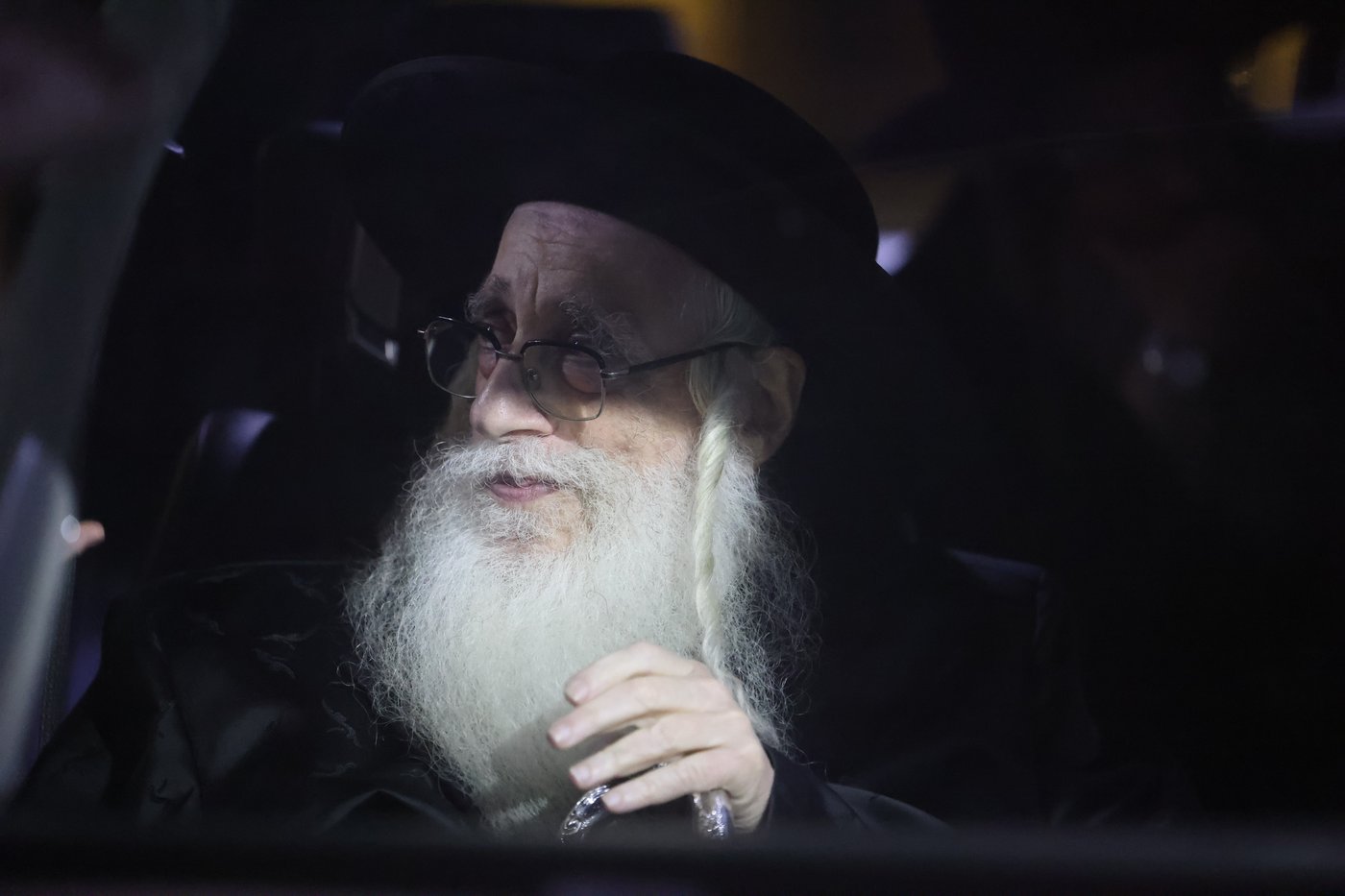 האדמו"ר מצאנז בקבלת קהל בעיה"ק צפת