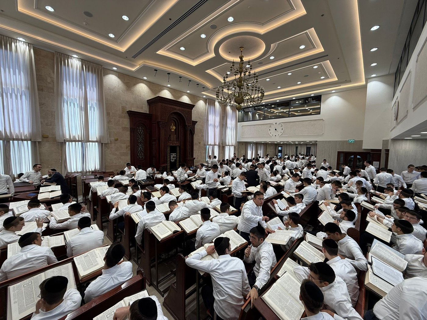 פתיחת הזמן בישיבת 'נחלת הלויים' 