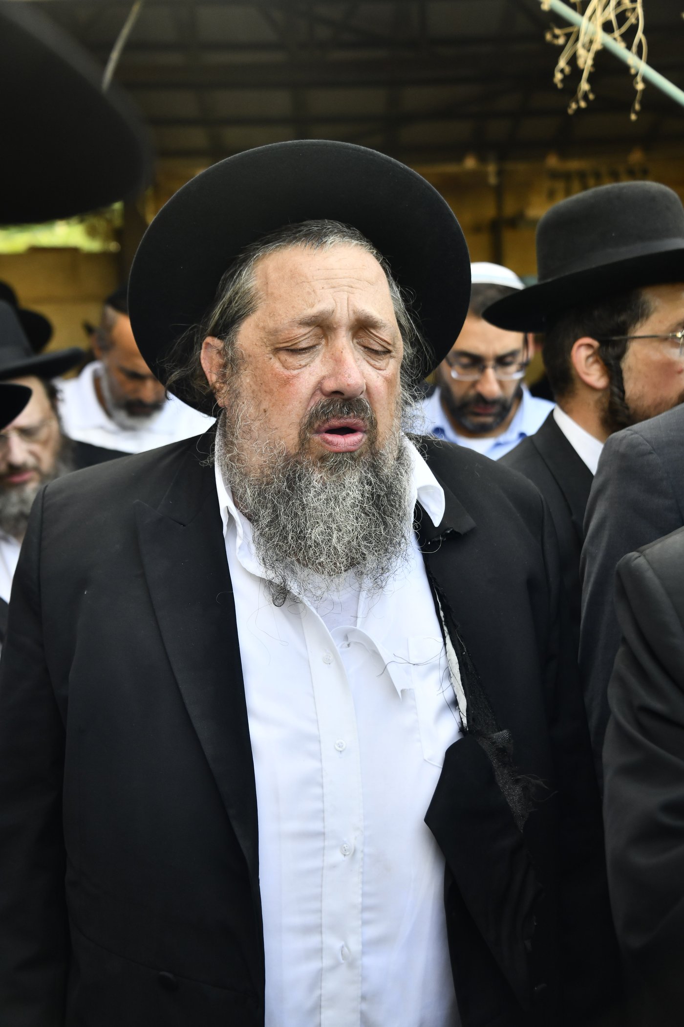 מסע הלוויית המקובל הגה"צ רבי דוד חיים שטרן זצ"ל