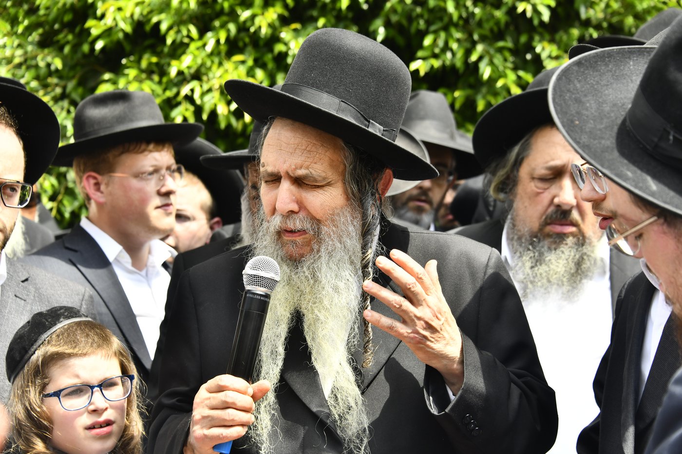 מסע הלוויית המקובל הגה"צ רבי דוד חיים שטרן זצ"ל