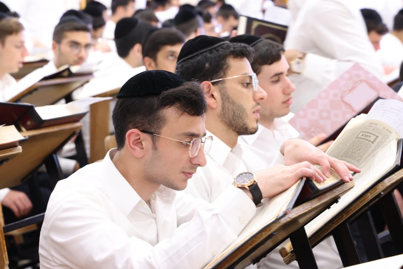 פתיחת הזמן בישיבת ברית יעקב