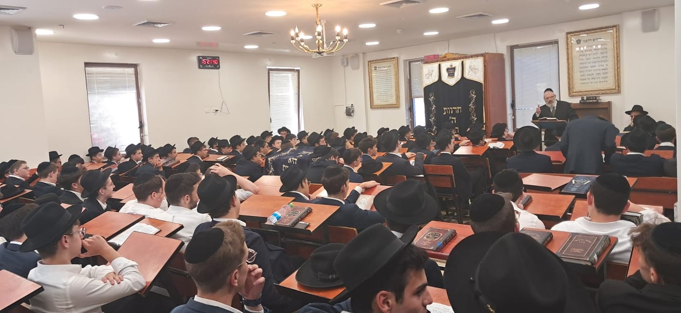 ישיבת חדוות התורה בכנס פתיחת הזמן