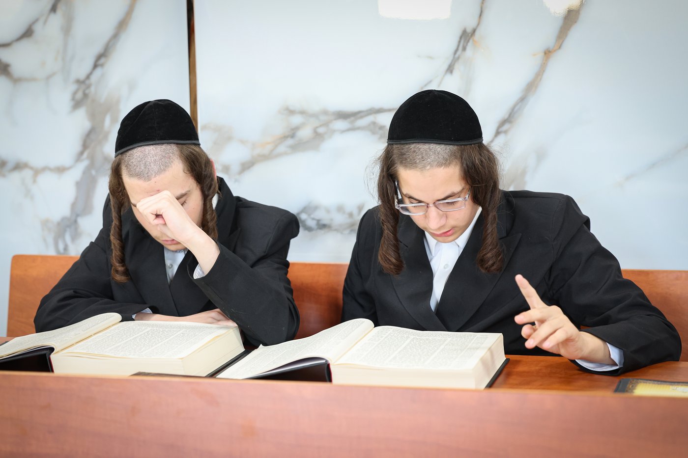 פתיחת הזמן בישיבת מהרי"ט בבני ברק