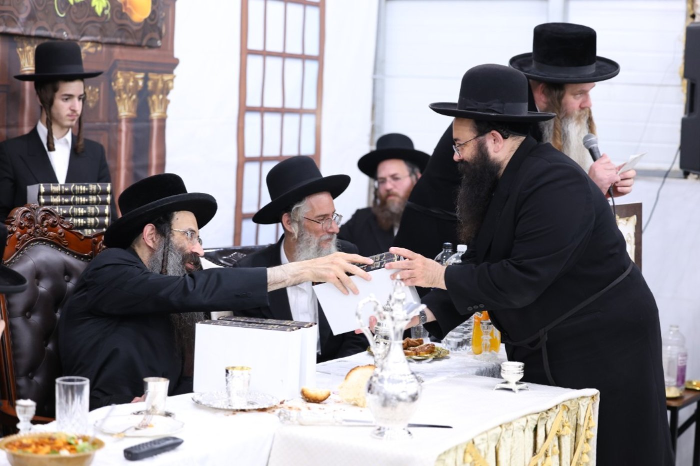 מעמד כבוד התורה בחצה"ק סטריקוב