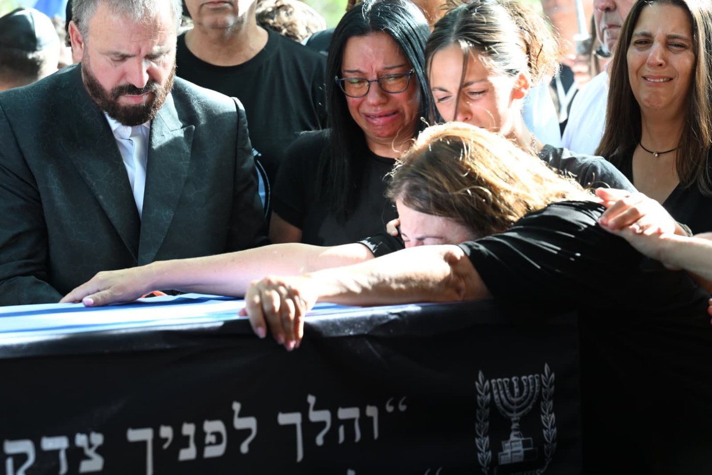 תיעוד ממסע הלווייה