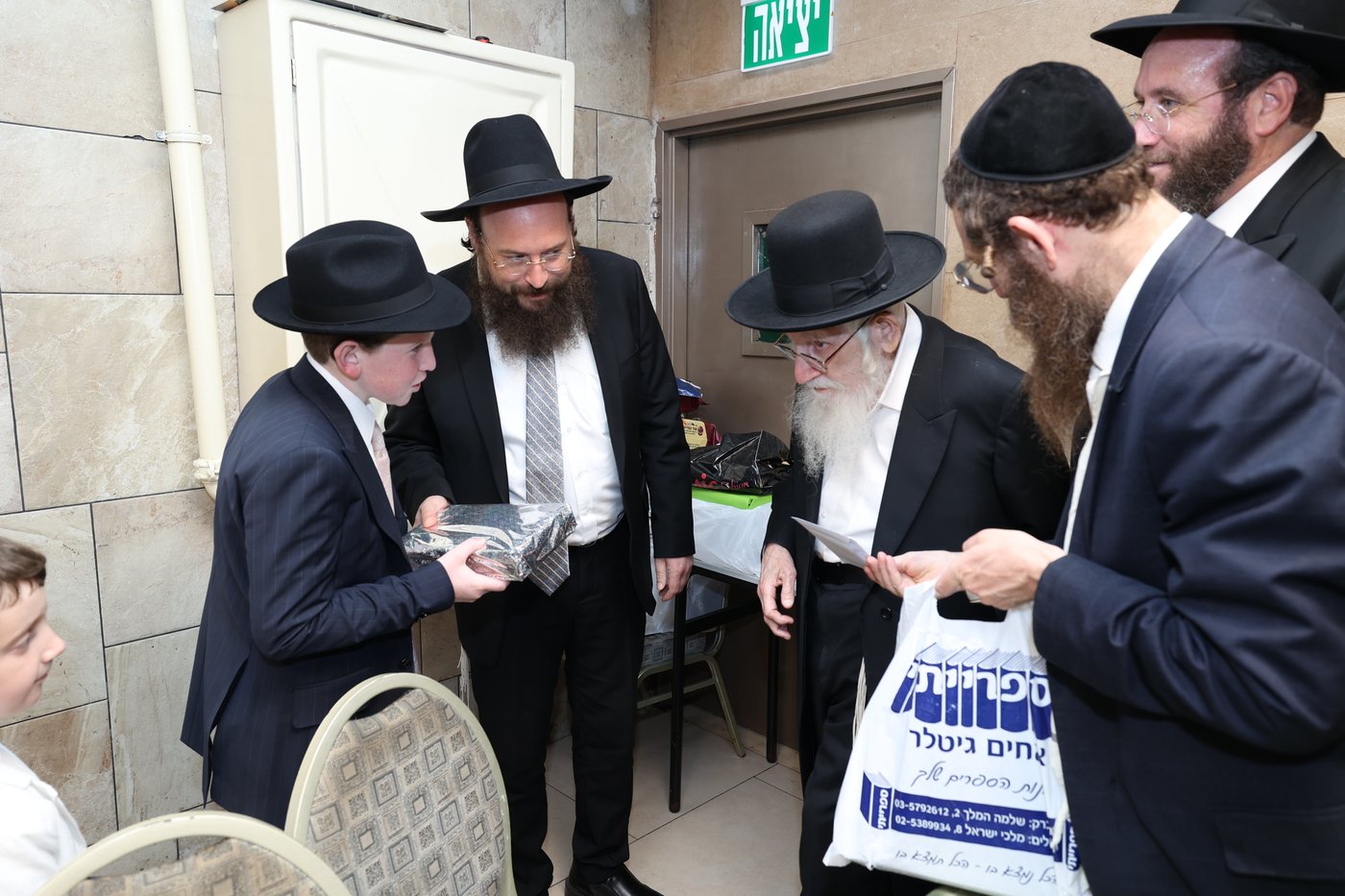 שמחת בר המצוה לנכד הגאון רבי אליעזר דינר