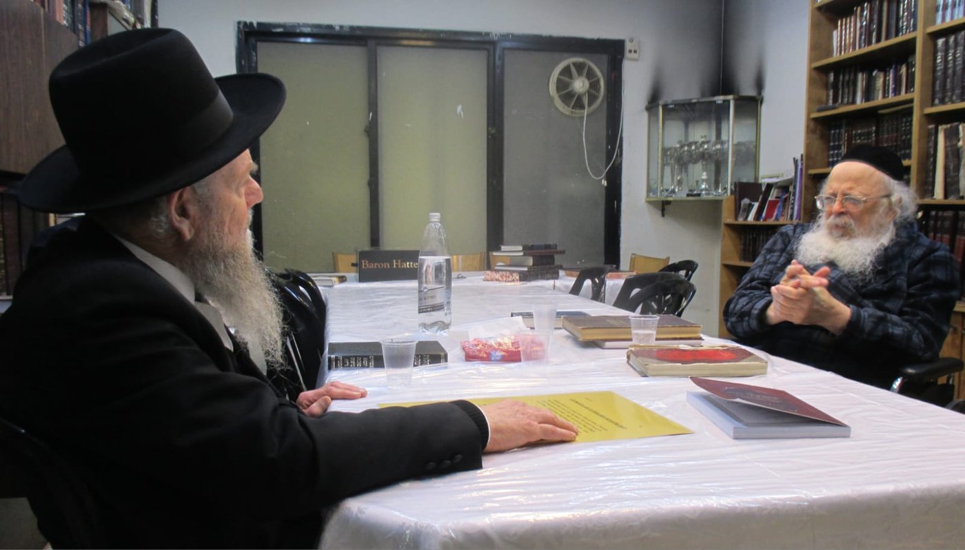 ביקור חולים אצל ה'שושנת יעקב' הגאון רבי יעקב הלוי גרנדש