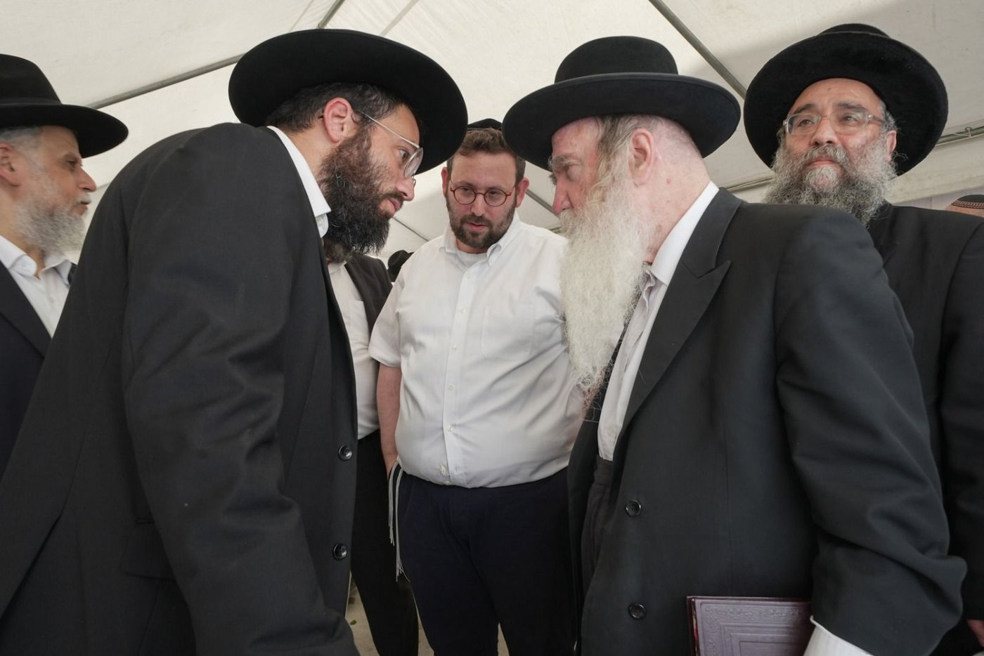 חנוכת המקווה בפתח תקווה על שמו של מנהיג 'בני תורה' הגר"א דויטש זצ"ל