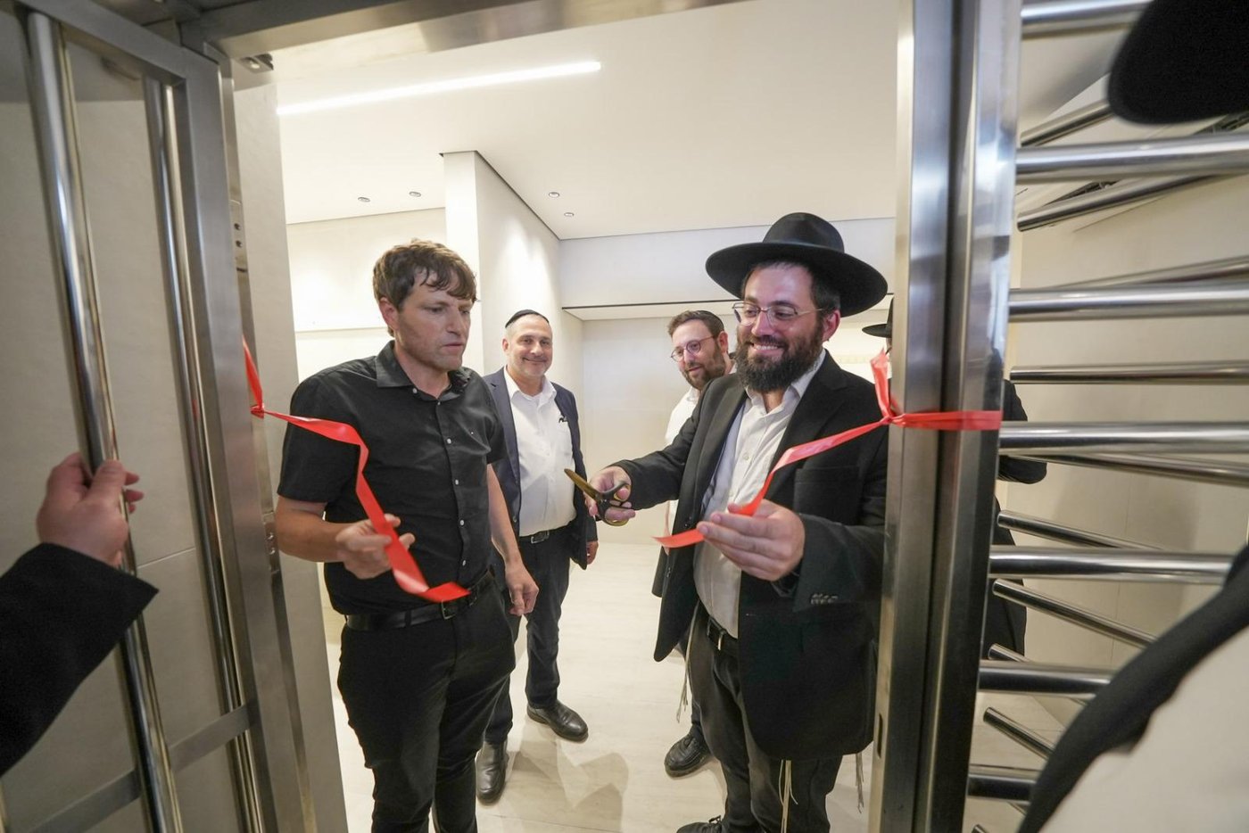 חנוכת המקווה בפתח תקווה על שמו של מנהיג 'בני תורה' הגר"א דויטש זצ"ל