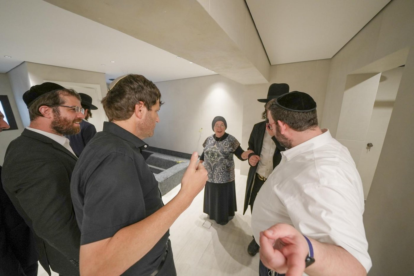 חנוכת המקווה בפתח תקווה על שמו של מנהיג 'בני תורה' הגר"א דויטש זצ"ל