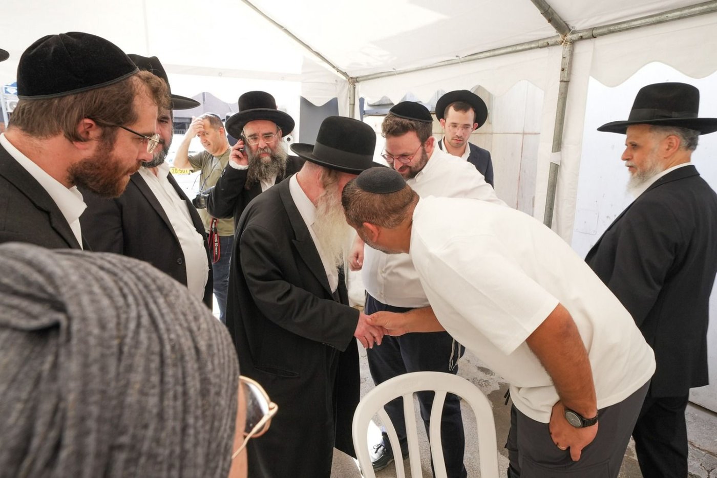 חנוכת המקווה בפתח תקווה על שמו של מנהיג 'בני תורה' הגר"א דויטש זצ"ל