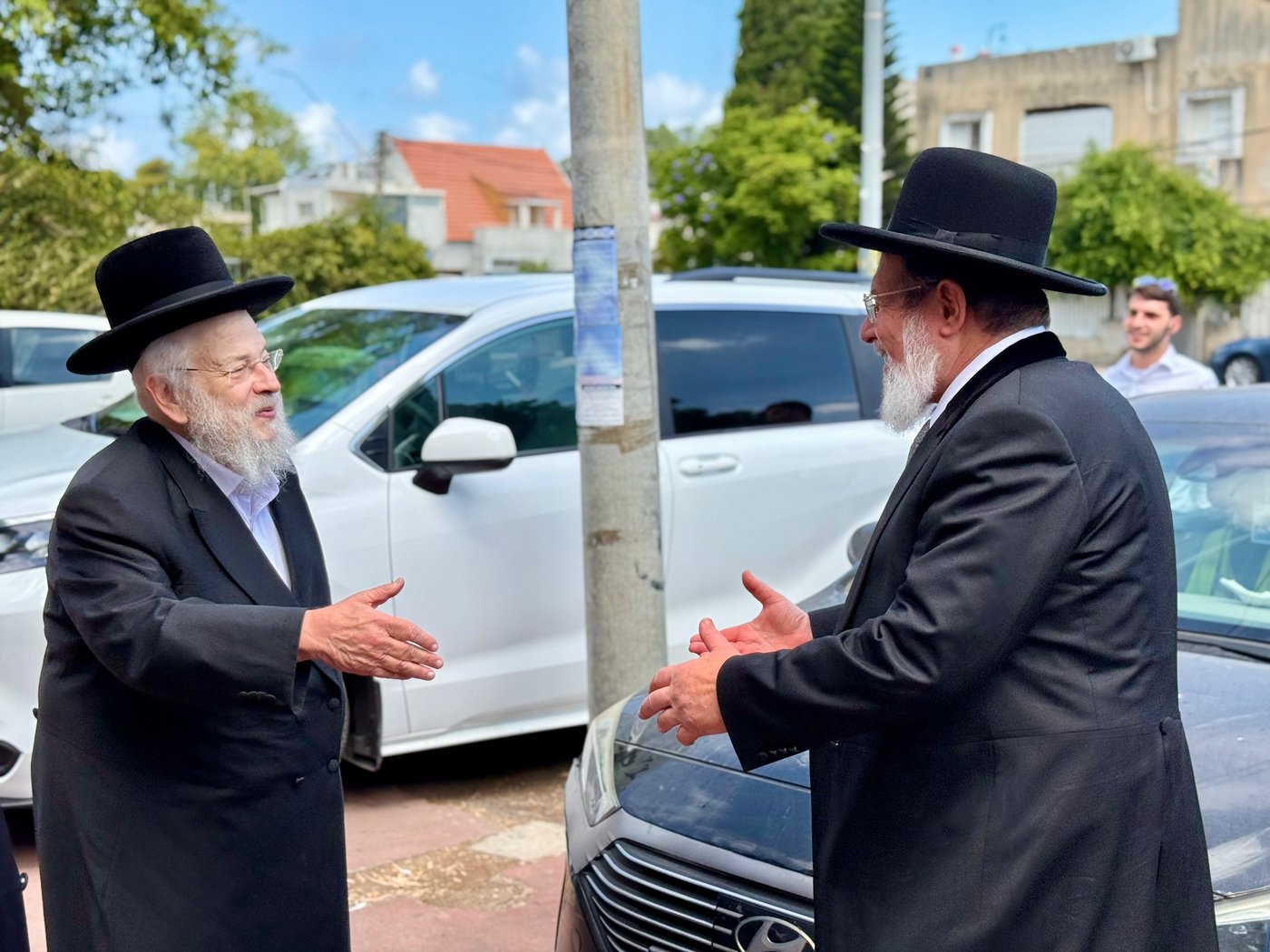 הגר"ק בר בביקור בישיבת 'תומכי תמימים ליובאוויטש' בקריות