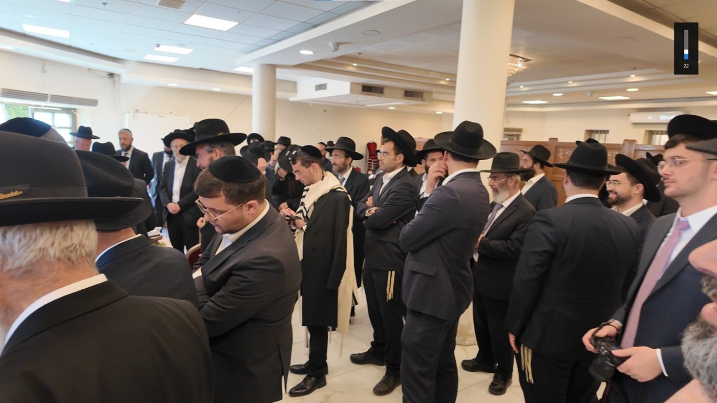 ברית לניני הגאון רבי יעקב הלל ולהגאון רבי יהושע ברכץ