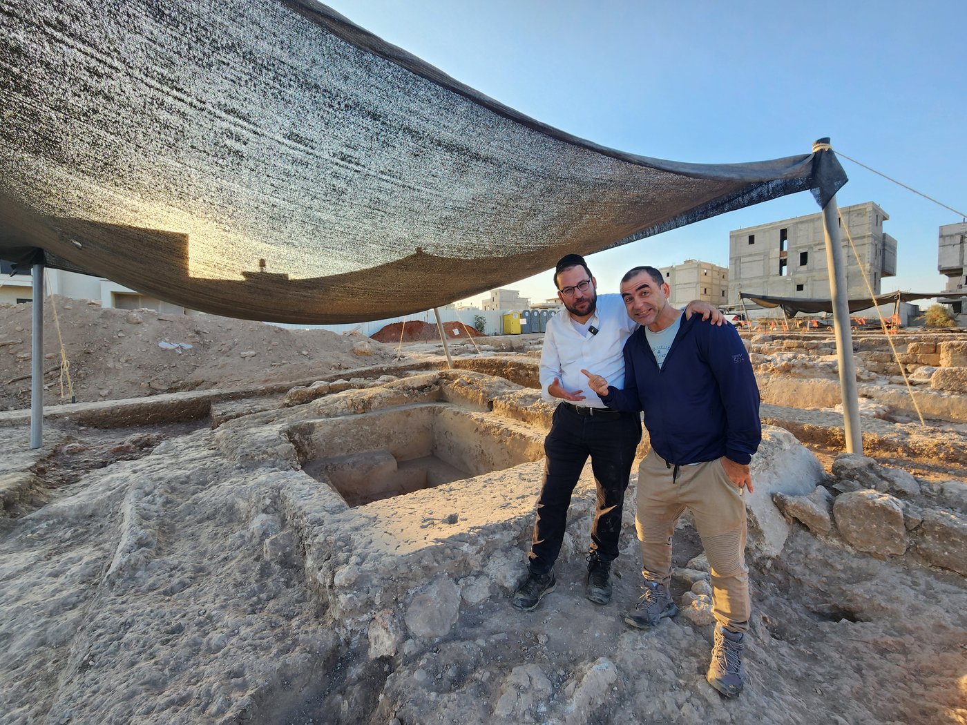 המקווה הנדיר בכפר קאסם | אחוזה שומרונית מפוארת