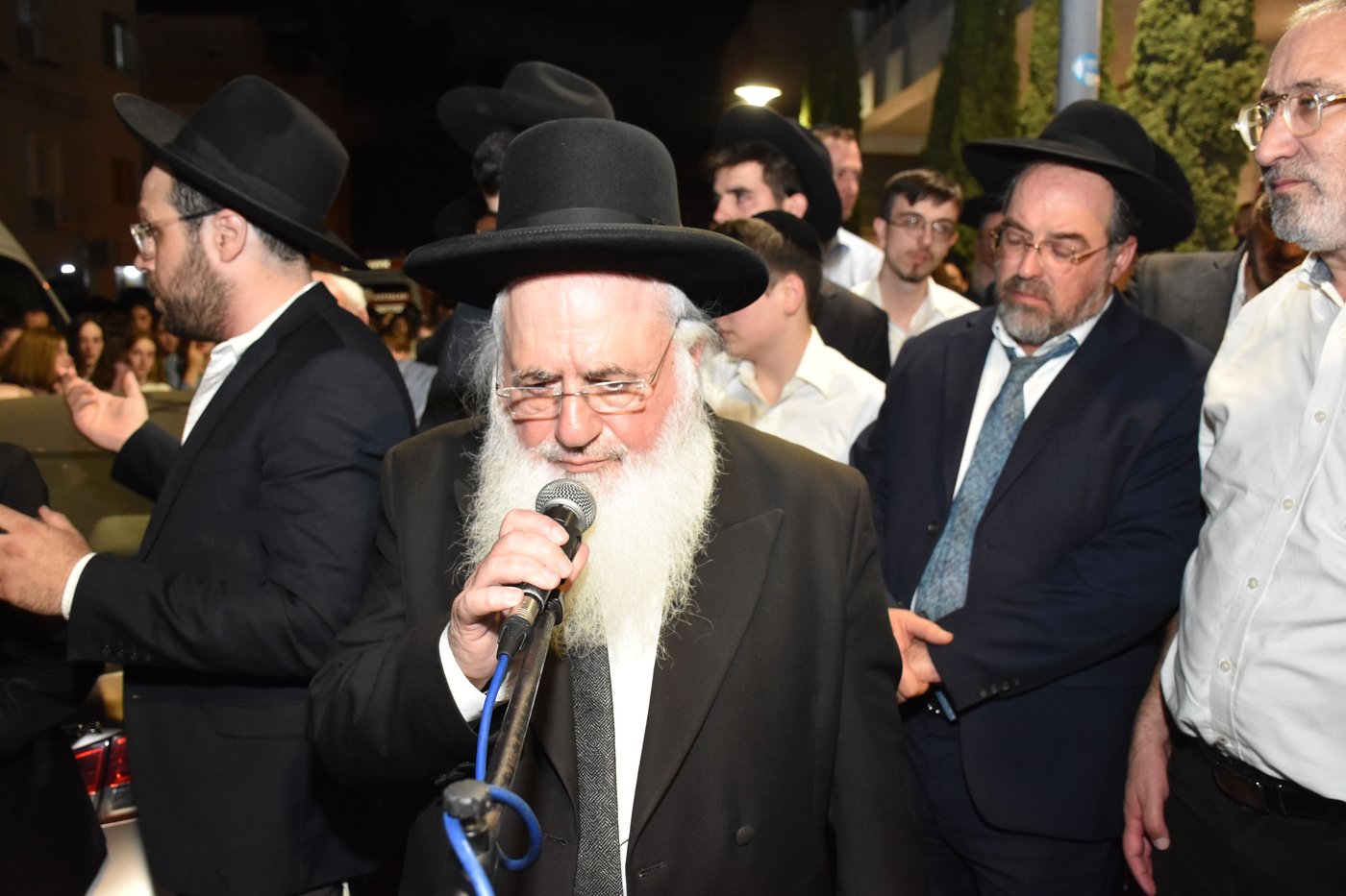 הלווית הקדוש הרב אלטר ישראל הכהן מצנר הי"ד