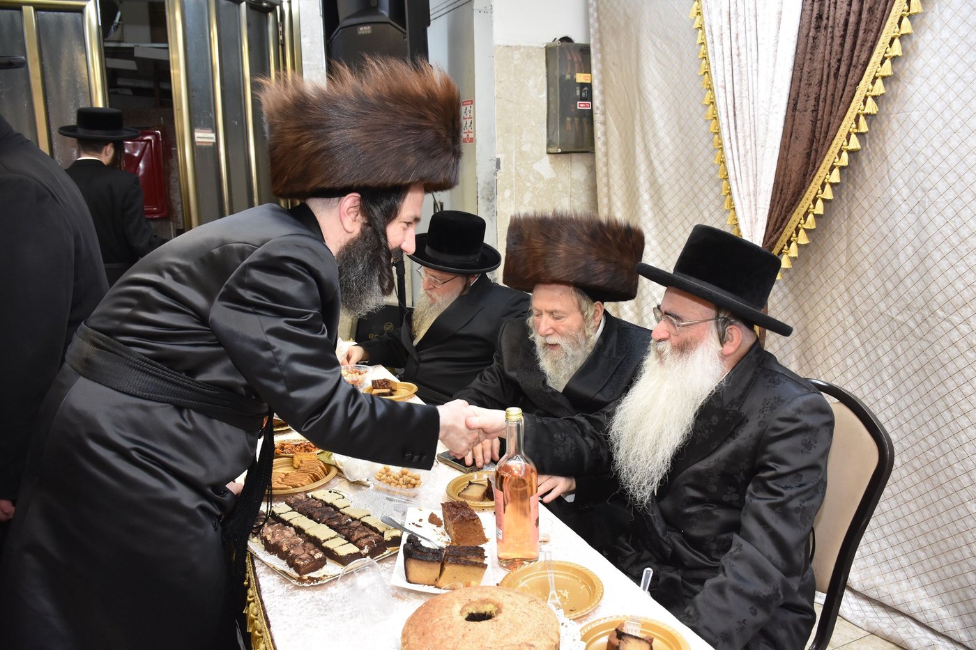 שמחת בר המצווה לנכד גאב"ד ערלוי בני ברק