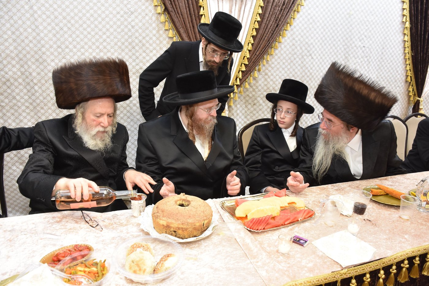 שמחת בר המצווה לנכד גאב"ד ערלוי בני ברק