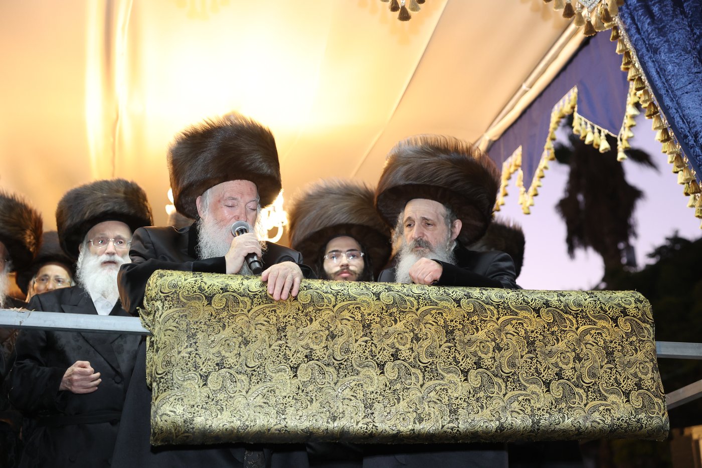 שמחת בית שומרי אמונים